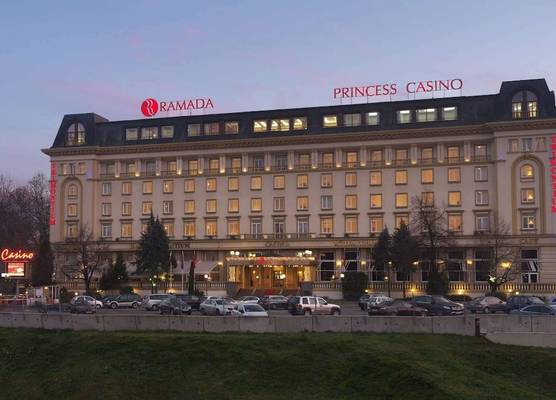 Ramada by Wyndham Plovdiv Trimontium 1