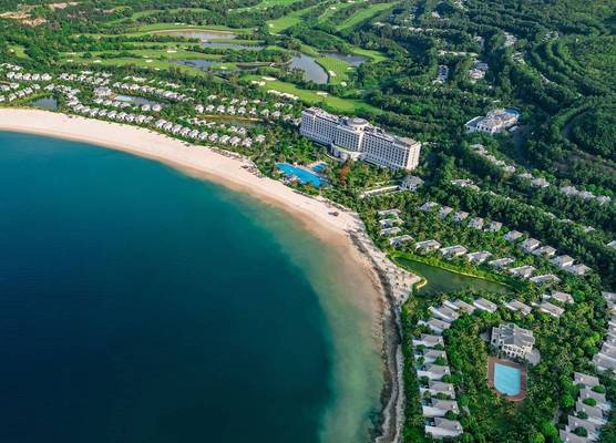 Nha Trang Marriott Resort & Spa, Hon Tre Island 1