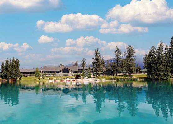 Fairmont Jasper Park Lodge 1