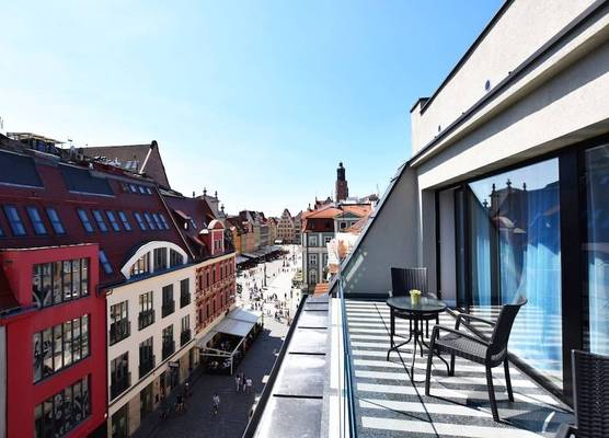 DUKES Apartments - Wita Stwosza 1