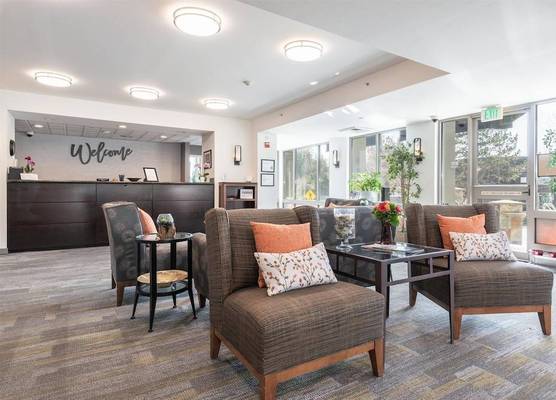 Marshall Suites Bainbridge Island, SureStay Collection by BW 1