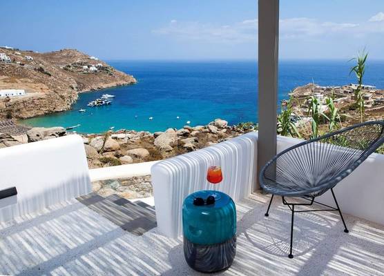 LYO II Boutique Suites Mykonos 1