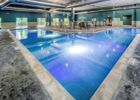 Holiday Inn Express & Suites CLEVELAND WEST - WESTLAKE by IHG 1