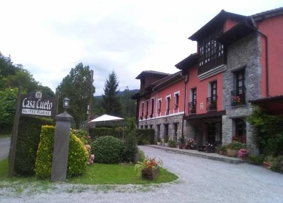Hotel Rural Casa Cueto 1