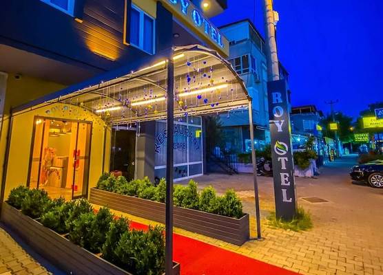 Roy Otel 1