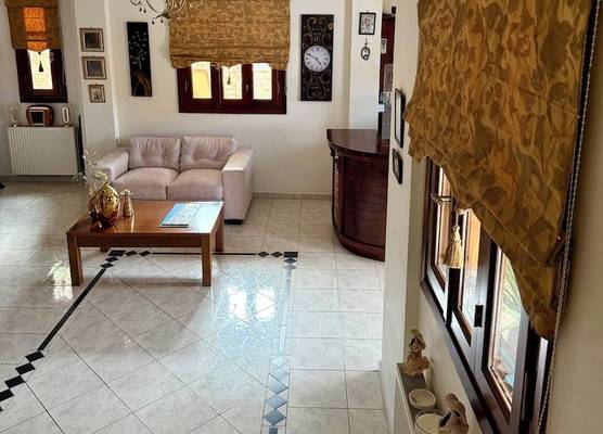 Sofotel - Refined Comfort, Koroni Centre 1