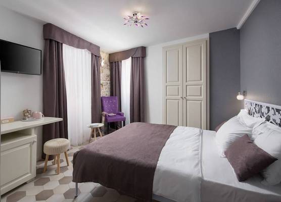 Noemi's rooms 1