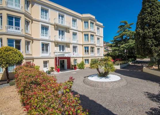 Hotel Carlton 1