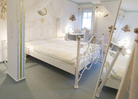 Hotel Goldflair am Rathaus 1