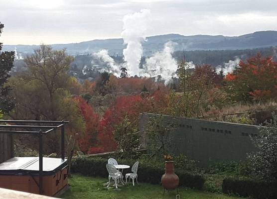 Geyser Lookout BnB 1