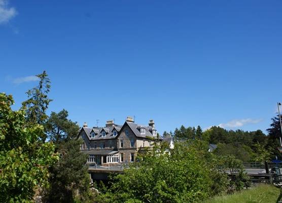 Carrbridge Hotel 1