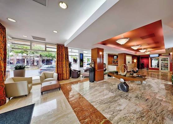 Courtyard by Marriott San Juan Miramar 1