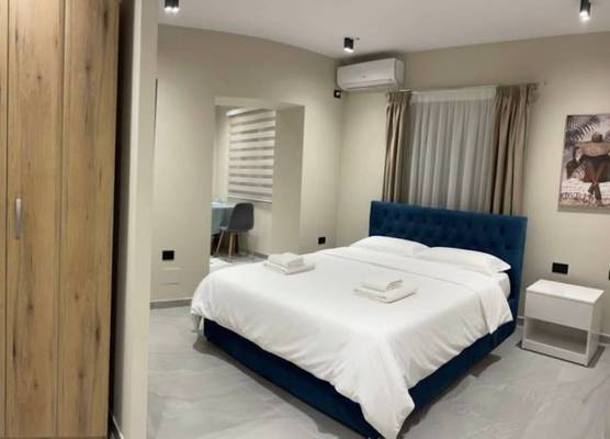 Adna Rooms Tirana Center 1