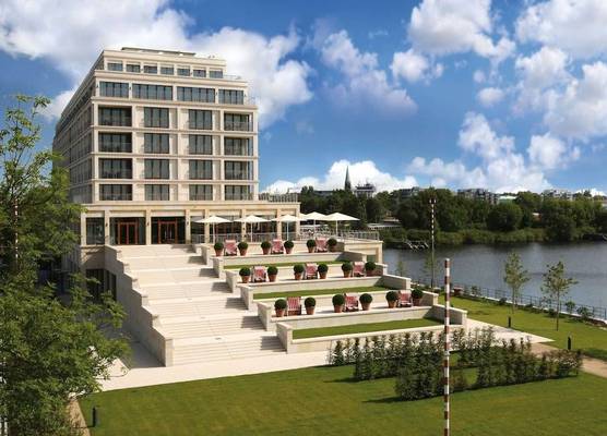 ATLANTIC Hotel Wilhelmshaven 1