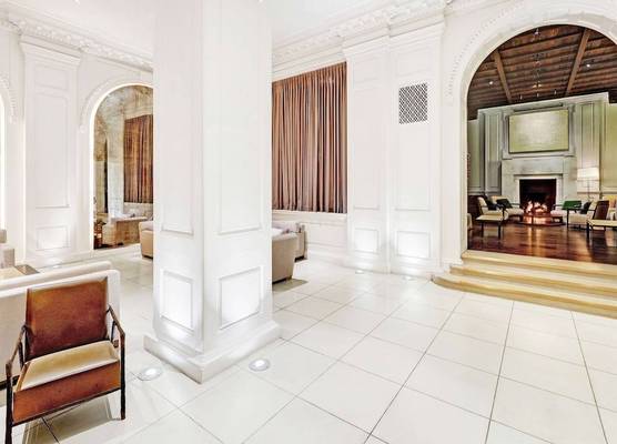 The Chicago Hotel Collection Ambassador Gold Coast 1