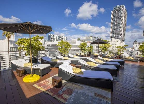 Riviera Suites 1