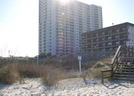 Myrtle Beach Resort by Beach Vacations 1