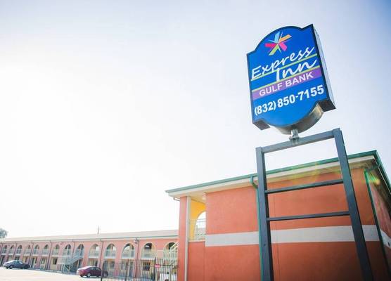 Express Inn Gulf Bank 1