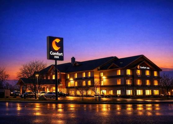 Comfort Inn Owatonna near Medical Center 1