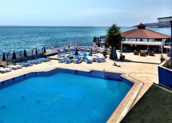 Family Resort Hotel 1