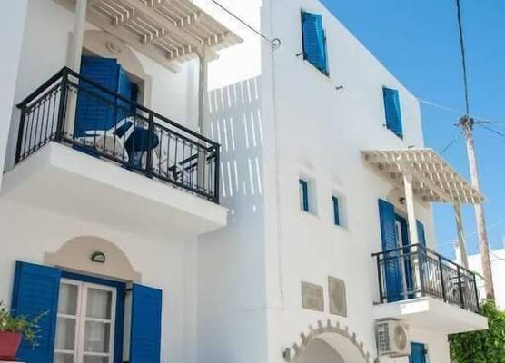 Katerina Roza Studios - Heartfelt Hospitality in the City 1