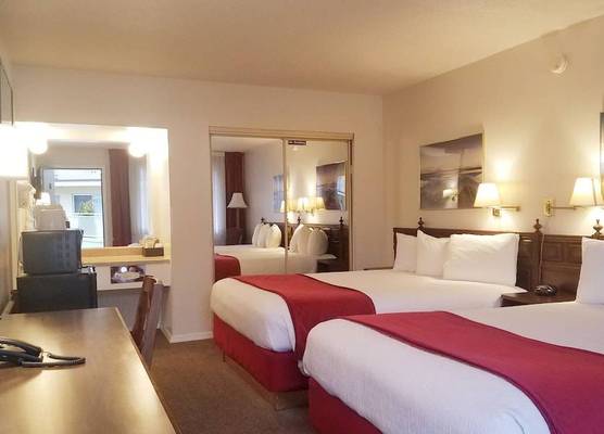 Sovana Inn 1
