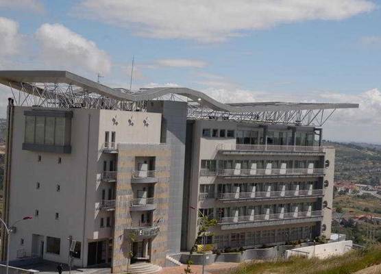 Hotel Versatile 1