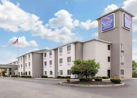 Sleep Inn & Suites Columbus South 1