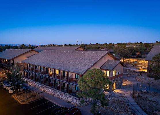 Maswik Lodge - Inside the Park 1