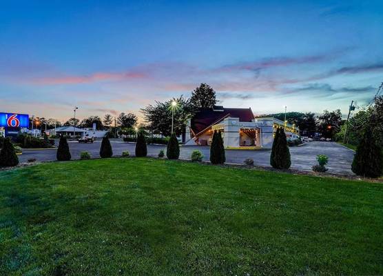 Motel 6 Lawrenceville, NJ 1