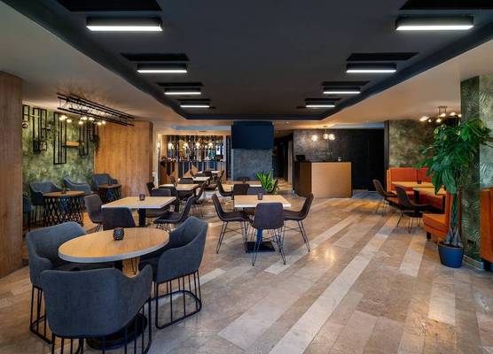 Labirint Boutique Hotel - Central Location 1