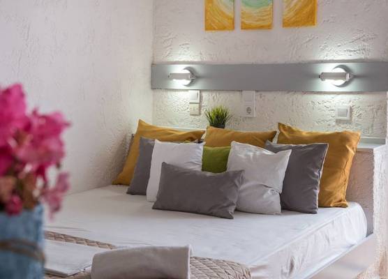 Amazona Apartments 1