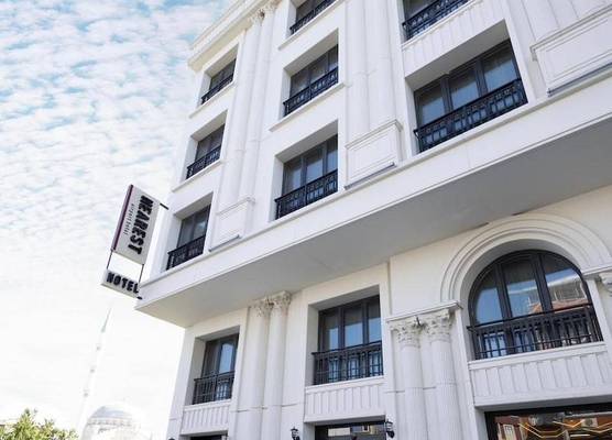 Nearest Airport Hotel 1