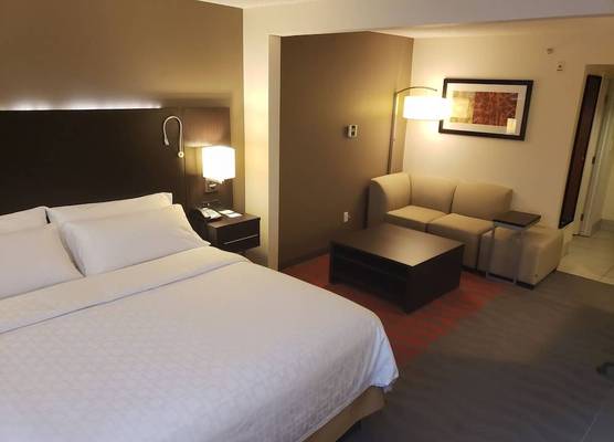 Holiday Inn Express PORTLAND WEST/HILLSBORO by IHG 1