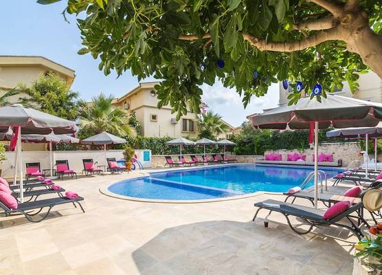 Kalkan Suites Hotel 1
