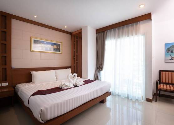 The Patong Center Hotel 1