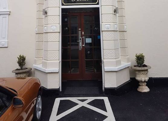 Maison Gorey Hotel 1