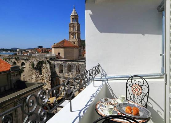 La Porta Luxury Rooms 1