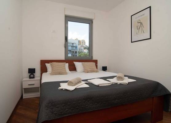 Apartments Nikolina 1