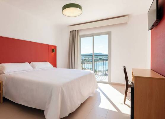 The Red Hotel - Adults Only 1