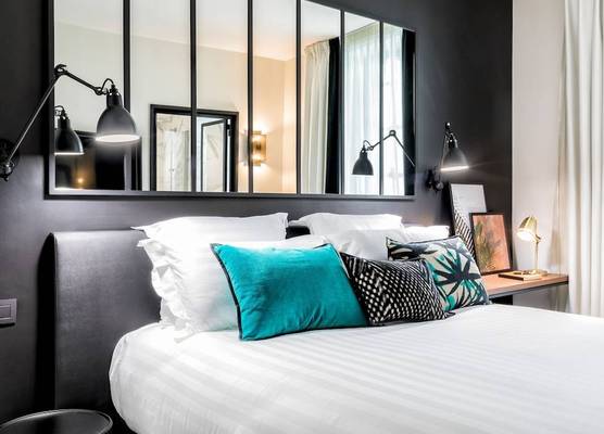 Laz' Hotel Spa Urbain Paris 1