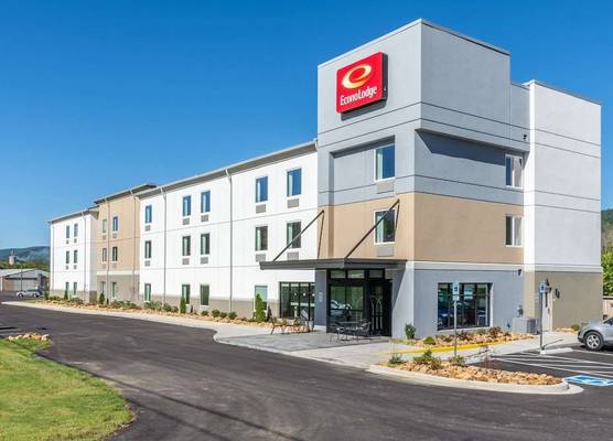 Econo Lodge Dayton North 1