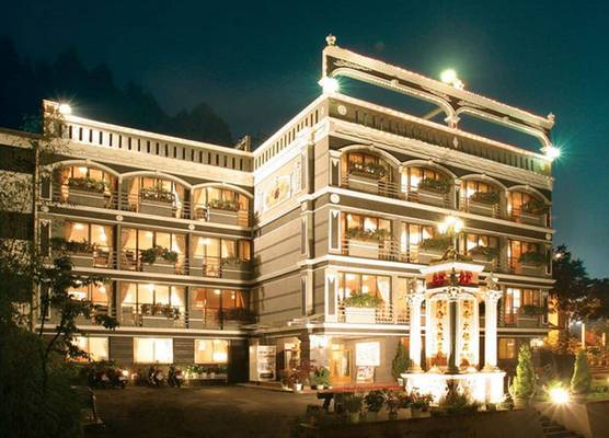 Ali-Shan Kaofeng Hotel 1