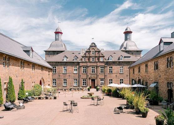 Schlosshotel Hugenpoet 1