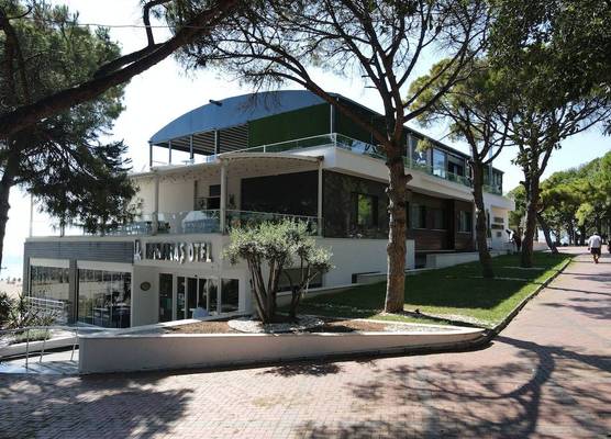 Karakas Hotel 1
