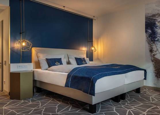 Holiday Inn - the niu, Ridge Halle Central Station by IHG 1