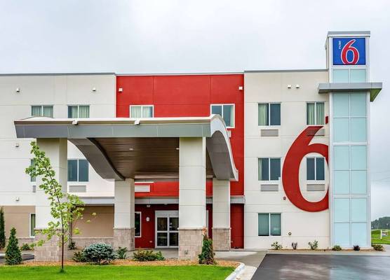 Motel 6-Mankato, MN 1