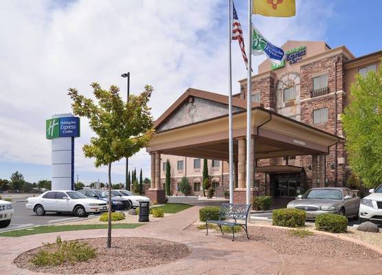 Holiday Inn Express & Suites LAS CRUCES by IHG 1