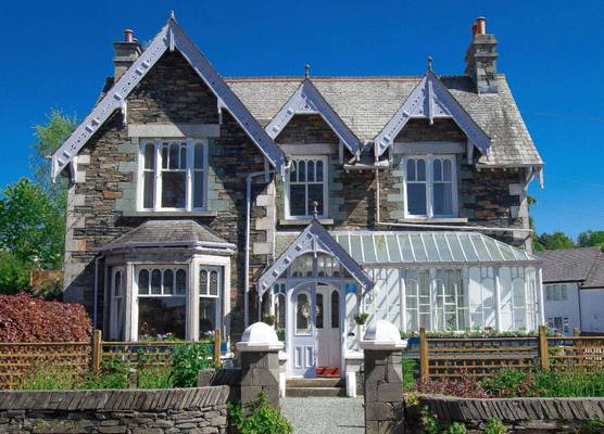 Elim Bank Guest House 1