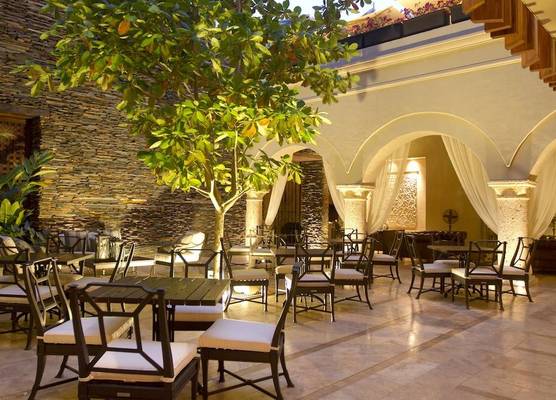 Bastión Luxury Hotel 1